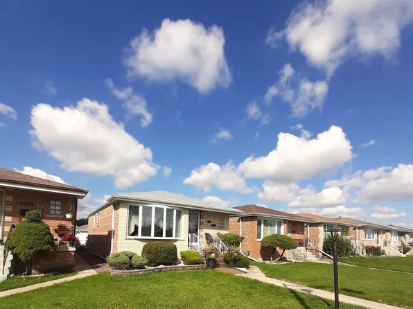 7724 Neenah Ave, Burbank, IL 60459