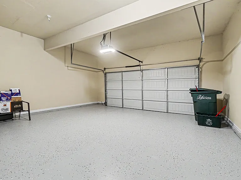333 Summit Village Dr — Photo 11