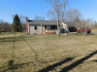 695 N Cedar St, Mason, MI 48854