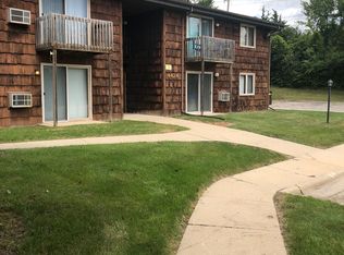 4424 Eastridge Dr #10, Rockford, IL 61107