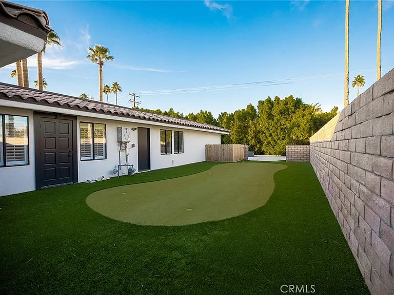 73640 Joshua Tree St — Photo 2