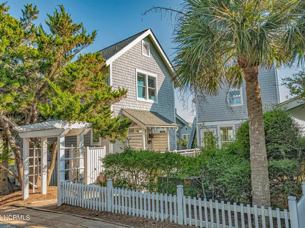 12 Isle Of Skye Crescent, Bald Head Island, NC 28461