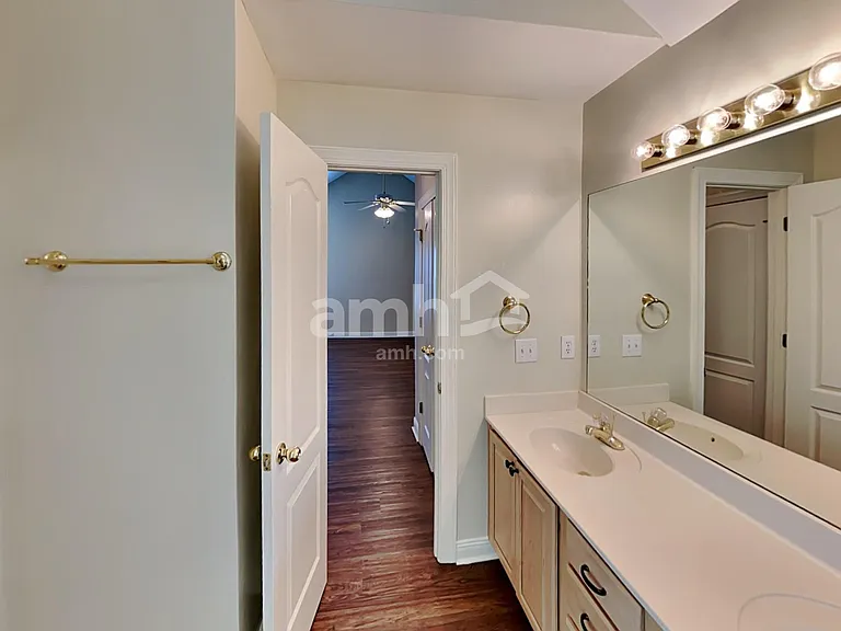 6728 Autumn Oaks Dr — Photo 16