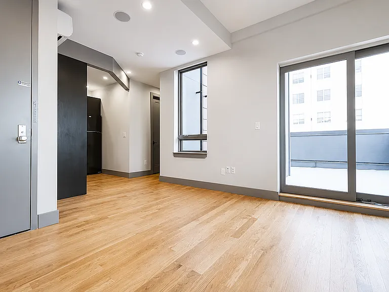 846 Monroe St #4B — Photo 9