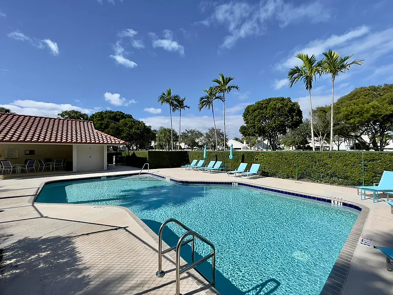 202 Cypress Point Dr #202 — Photo 25