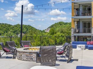 Enclave Piney Mountain, Asheville, NC 28805