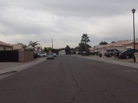 4th image of 6982 W Gardenia Ave