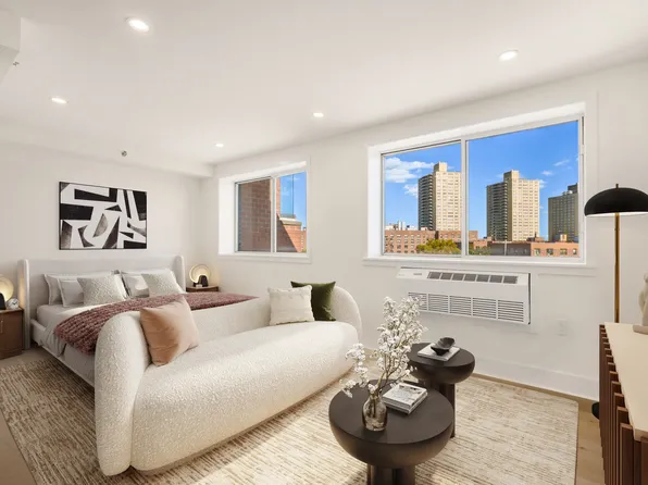 102-10 Queens Boulevard image 1 of 12