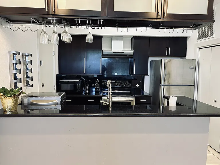 6016 NE Willow St — Photo 8