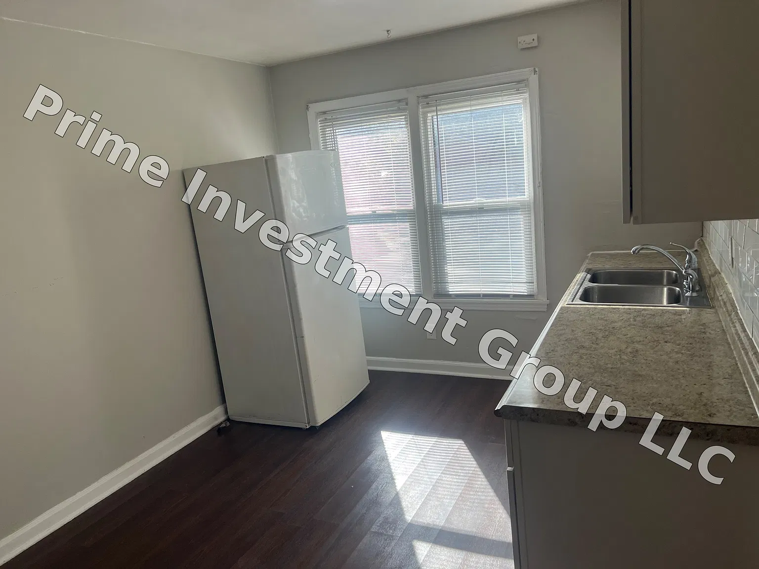 2 bed, 750 sqft, $900 — Photo 4