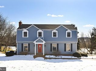 39877 Thomas Mill Rd, Leesburg, VA 20175