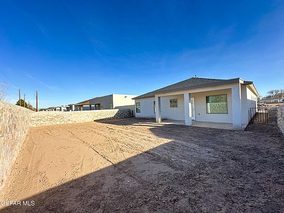 2nd image of 337 Plateau Dr
