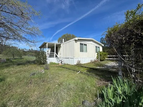 14073 Old Oregon Trl, Redding, CA 96003