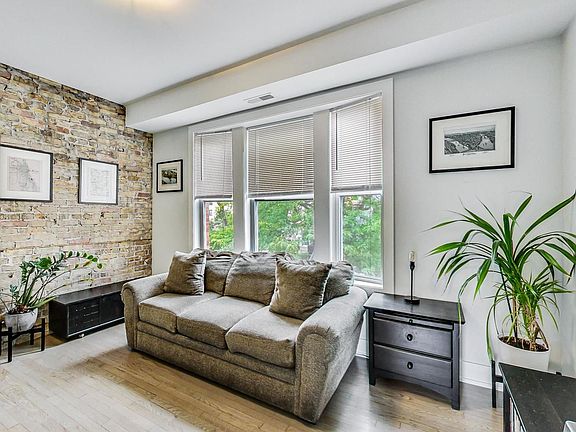 5th image of 3656 W Shakespeare Ave #2R