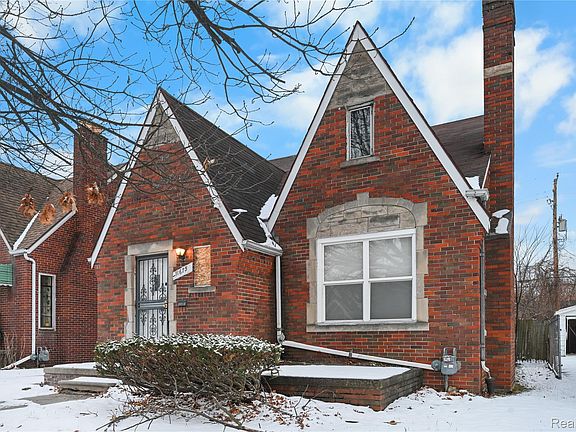 3rd image of 11675 Laing St