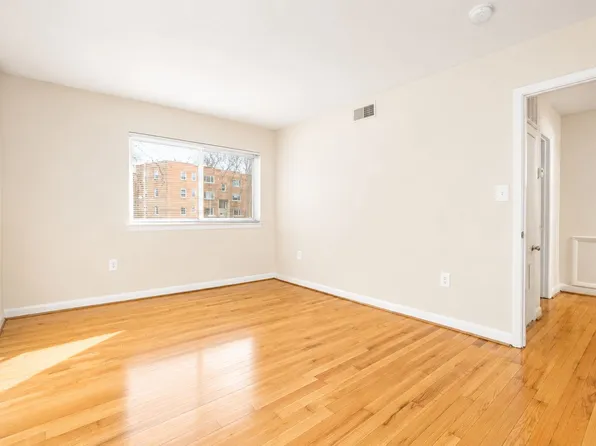 Hancock Apartments