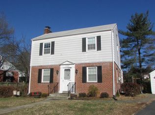 6064 Wooten Dr, Falls Church, VA 22044