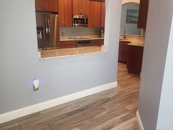 3rd image of 222 Coastal Hill Dr