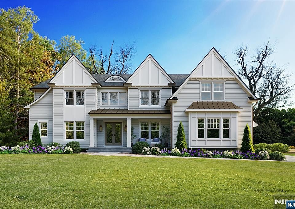1st image of 529 Covington Pl