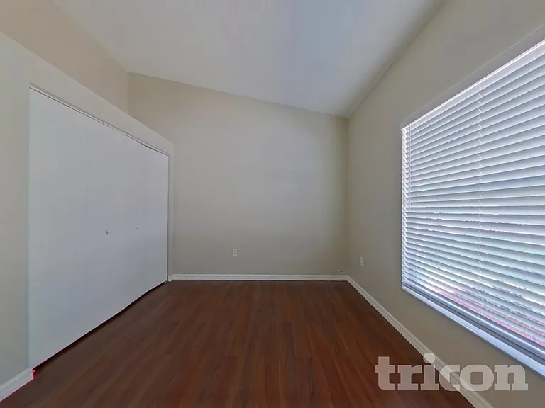 15357 Westminister Ave — Photo 11