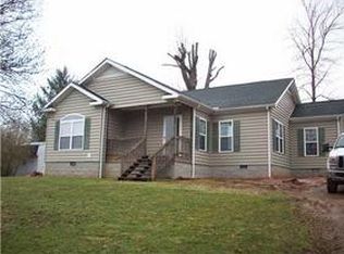 539 W Union Rd, Clendenin, WV 25045