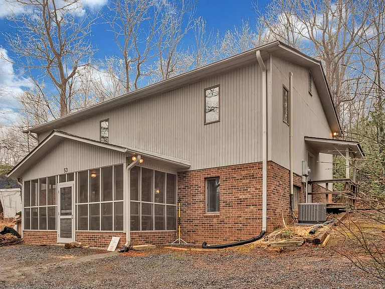 Tupper Rd — Photo 12