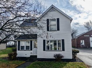 322 E 4th St, Dover, OH