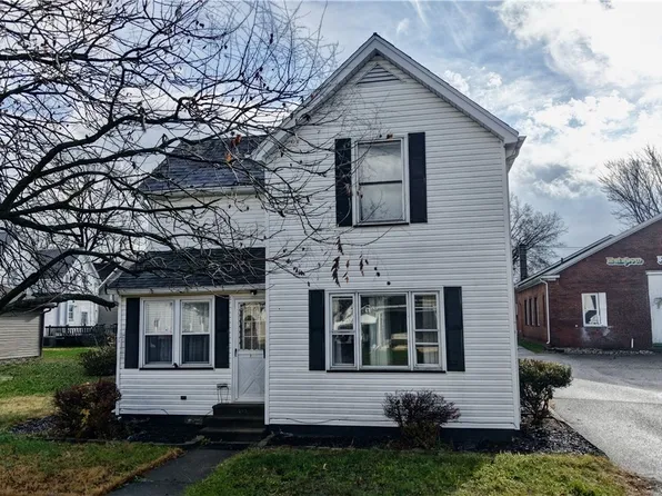 322 E 4th St, Dover, OH 44622