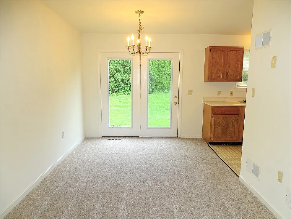 2 bed, 1.5 bath, $1,395 — Photo 3