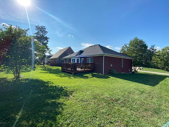5th image of 161 River Falls Dr