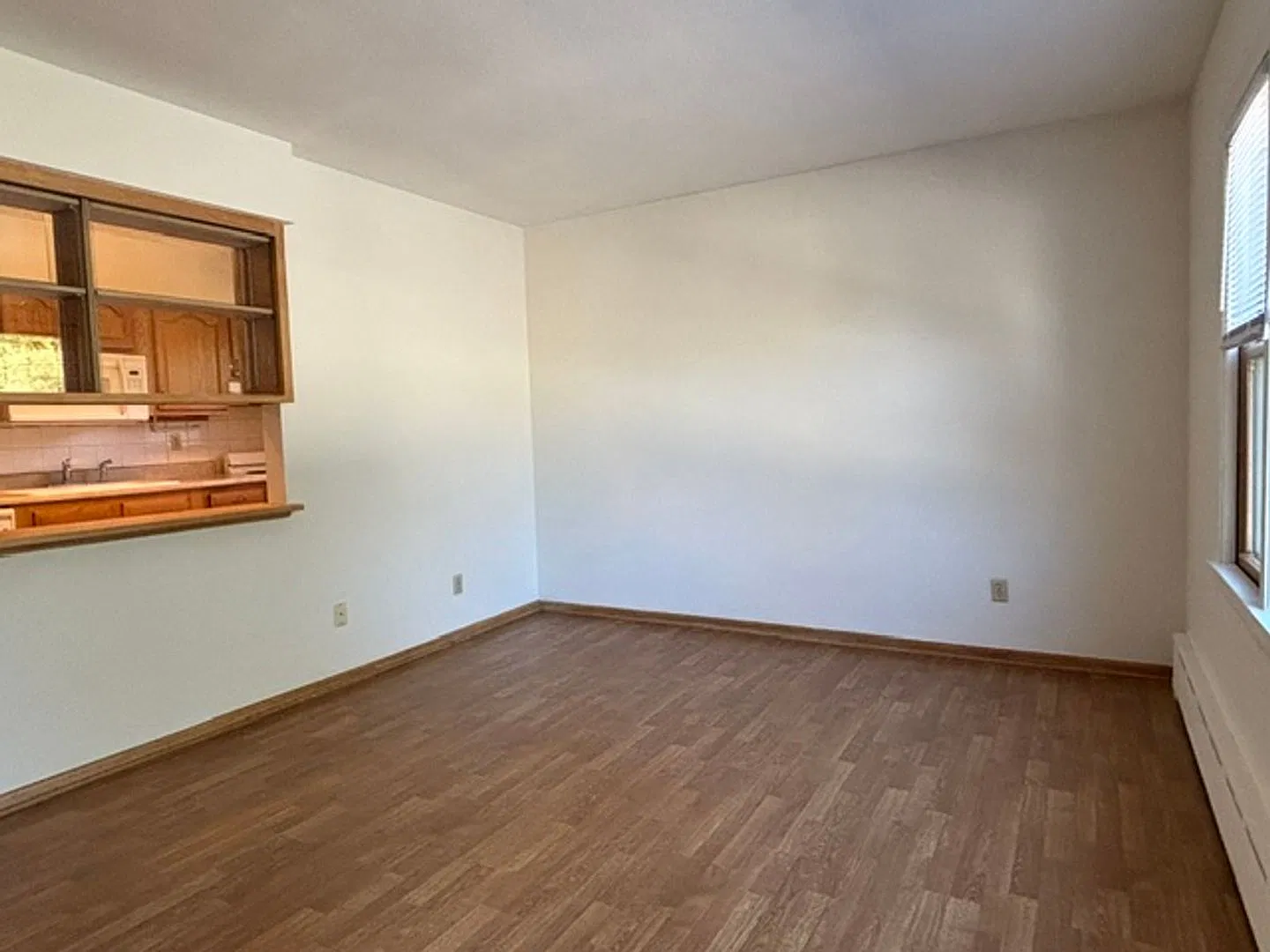 4351 Drew Ave — Photo 3