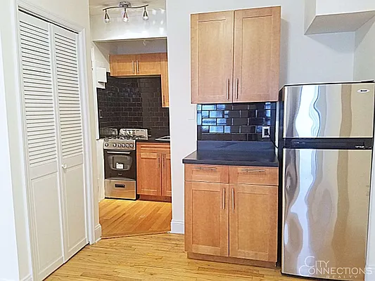 Rented by City Connections Realty | media 22