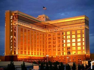 679 Great River Ave, Las Vegas, NV 89183