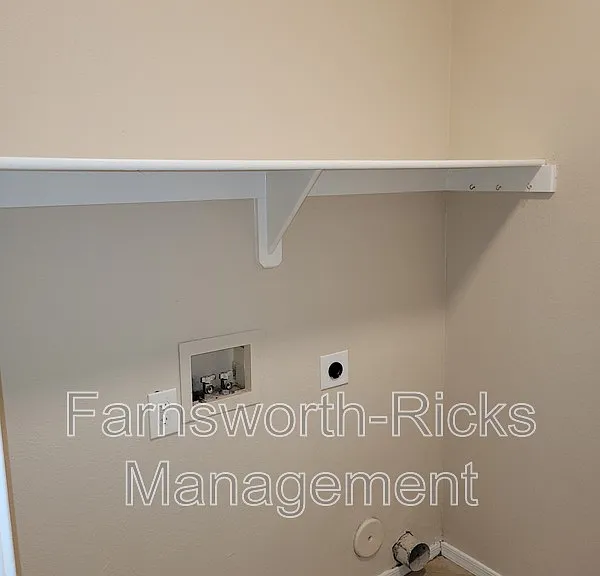1270 W Flintlock Way — Photo 17