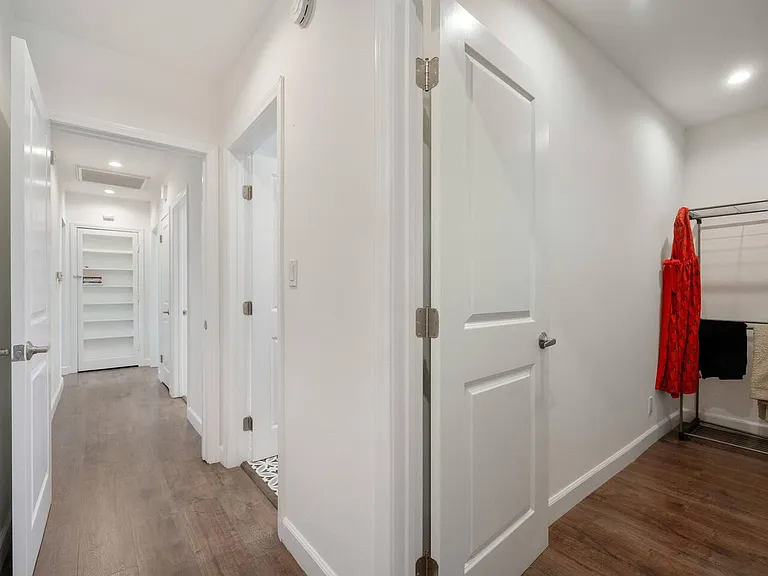 12703 Hatteras St — Photo 27