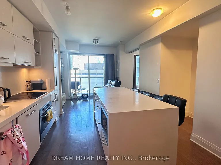 65 Saint Mary St #1611 — Photo 3