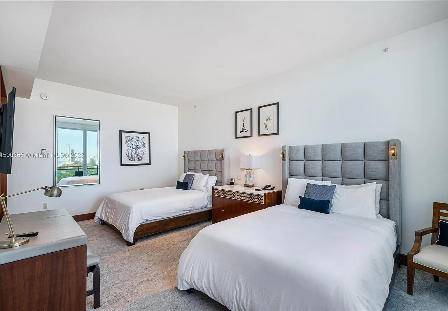 10295 Collins Ave Hotel C — Photo 4
