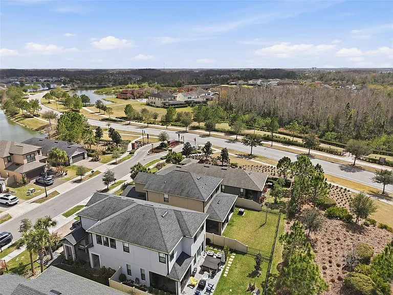 4547 San Martino Dr — Photo 43