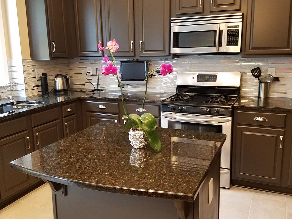 Brand new kitchen. 