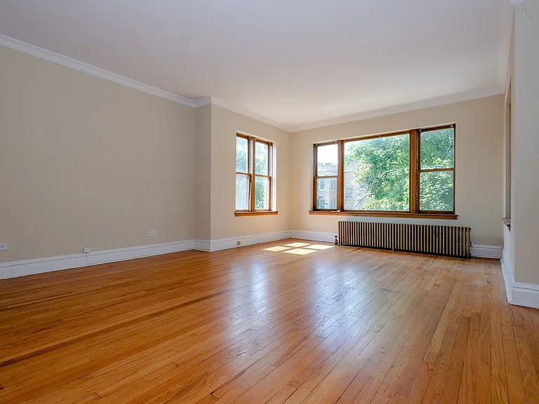 414 S Kenilworth — Photo 1
