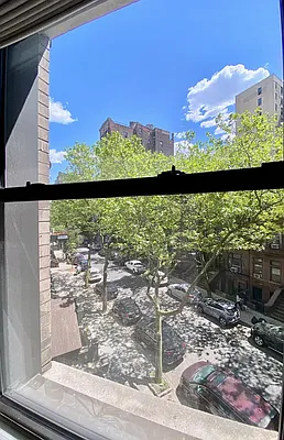 Rented by Corcoran | media 32