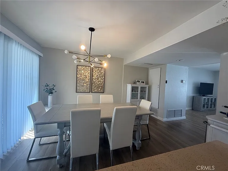 8234 Hamilton Grn — Photo 16
