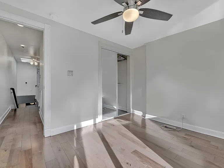 639 20th St NE — Photo 12