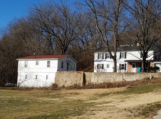 404 Brickey St, Steelville, MO 65565