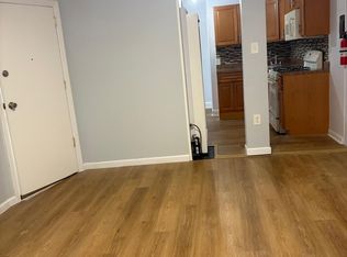 323 Elizabeth St, Orange, NJ 07050