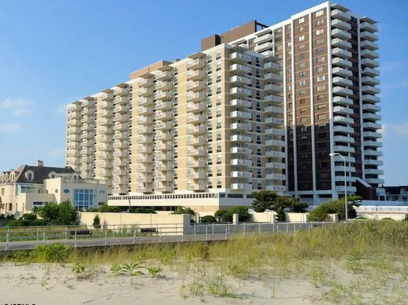 101 S Plaza Pl APT 908, Atlantic City, NJ 08401