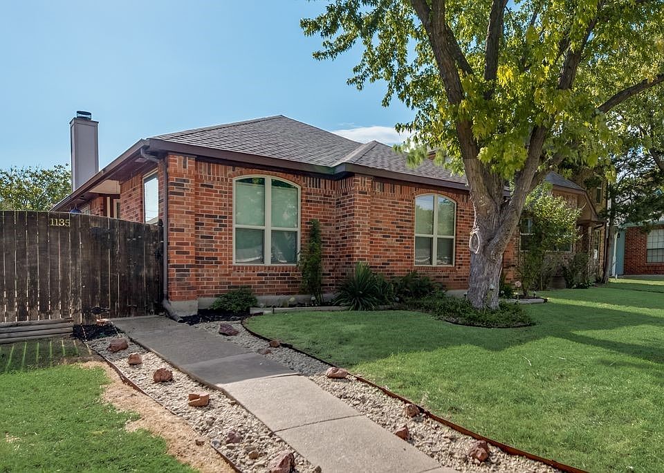 1st image of 1135 Castlewood Ct
