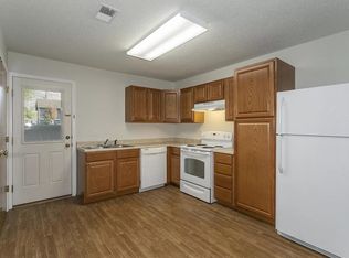 102 E Lawrence St #2, Kearney, MO 64060