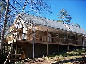 1st image of 30 Lakepoint Dr