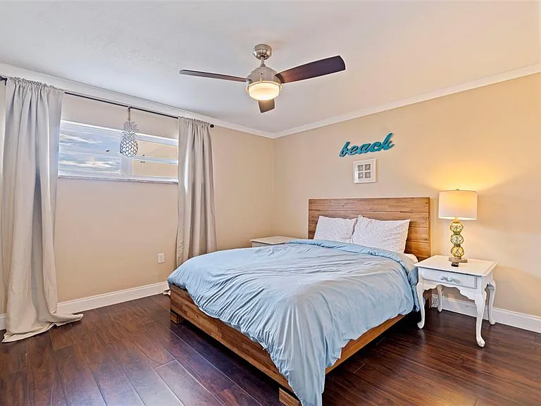 5000 Gulf Blvd #301 — Photo 27